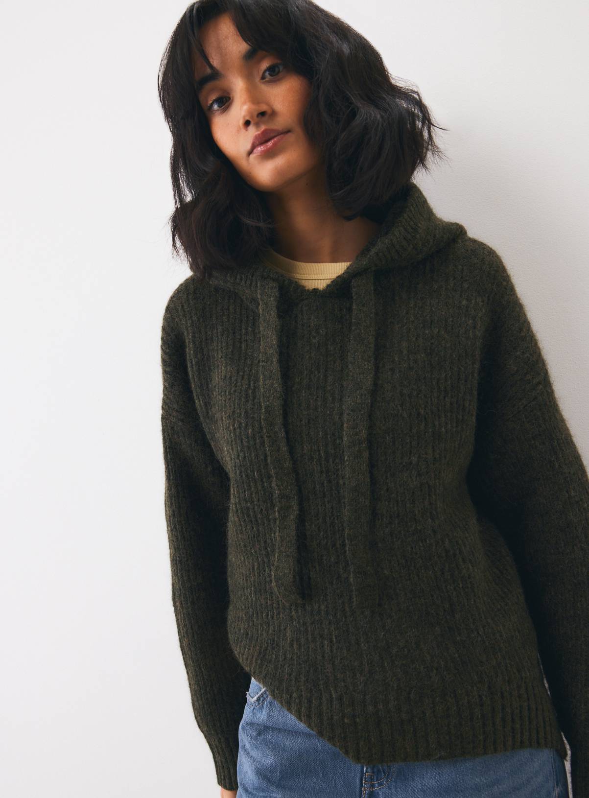 Dark Green Nordic-Style Ribbed Knitted Hooded Jumper L - Image 4